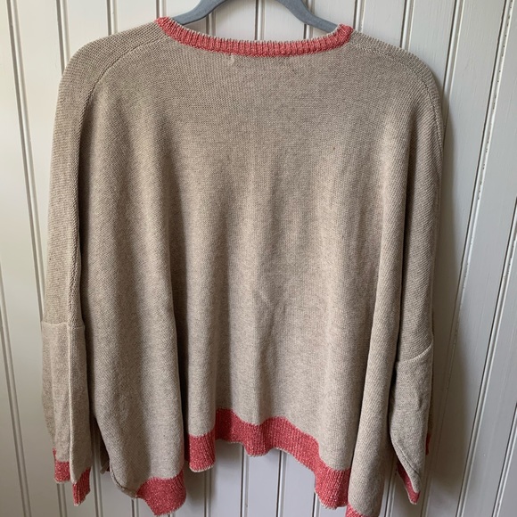 Slightly cropped sweater made by la fee maraboutee - Picture 2 of 3